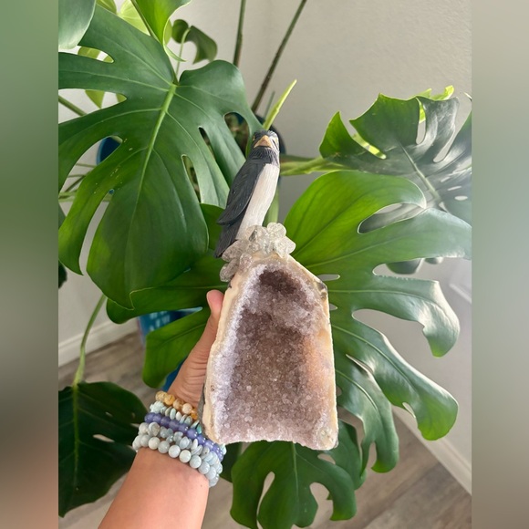 Gemstone Carving on Amethyst - Picture 3 of 9